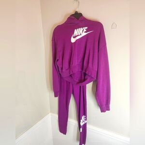 Womens Clothing